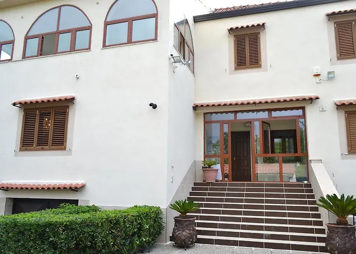 לינה וארוחת בוקר Colazione Da Lolly 4*